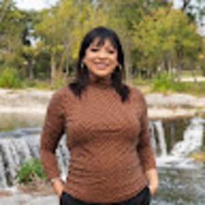 Meet your Posher, Pamela